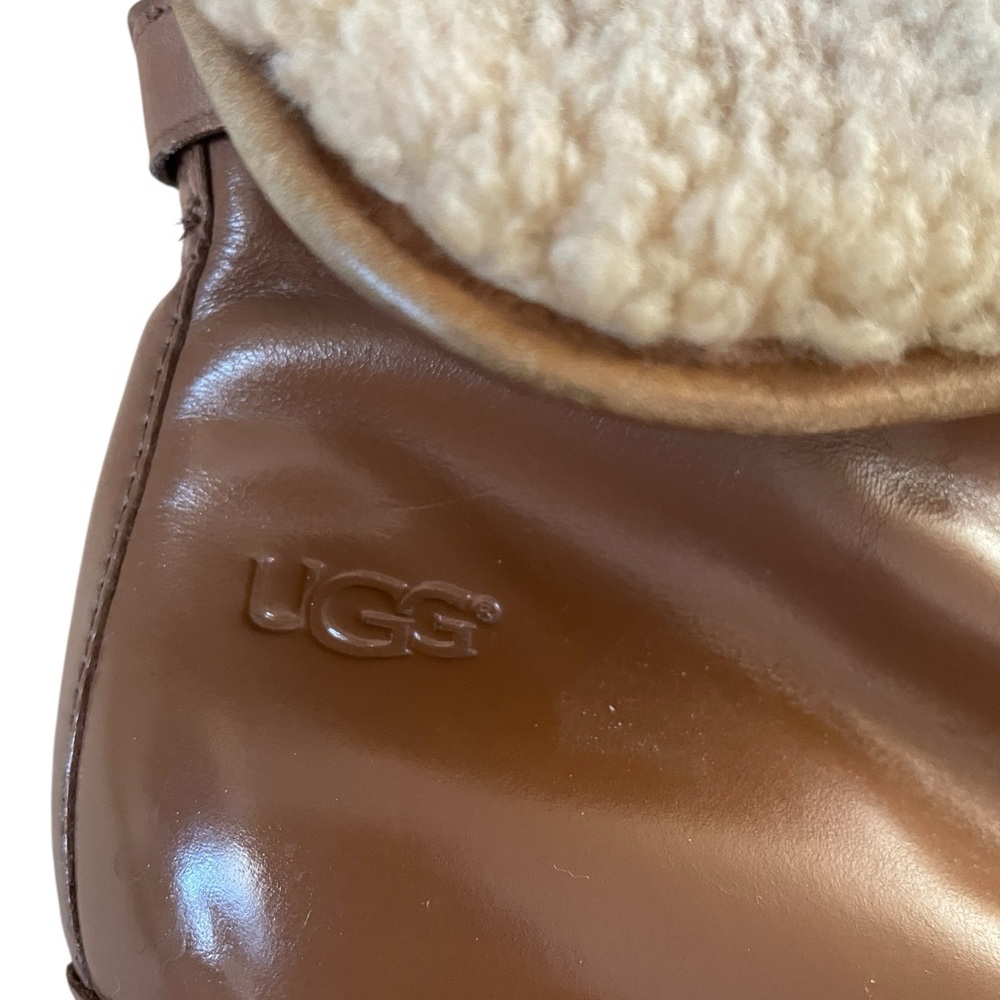 UGG Women's leather Shearling Lined Clogs - Picture 9 of 16